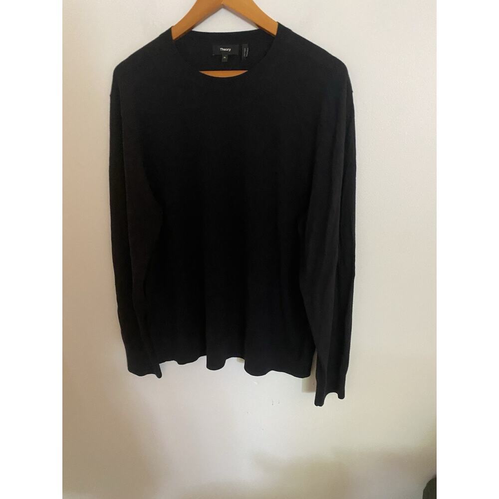 Theory Men’s Black Light Sweater Crew Neck‎ Size Xl